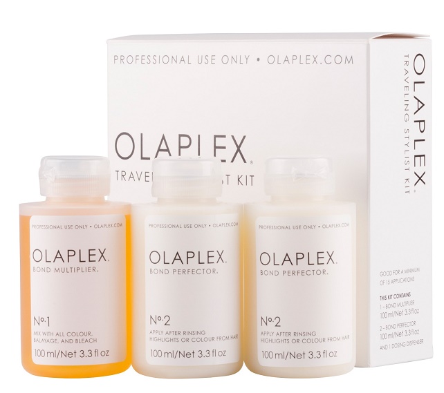 Nếu bạn đang tìm cách để phục hồi mái tóc yêu thương của mình, hãy thử bộ phục hồi tóc Olaplex của chúng tôi! Sản phẩm sẽ giúp tóc của bạn trở nên khỏe mạnh và bóng đẹp hơn. Hãy nhấp vào ảnh để khám phá thêm về cách Olaplex giúp phục hồi tóc của bạn.